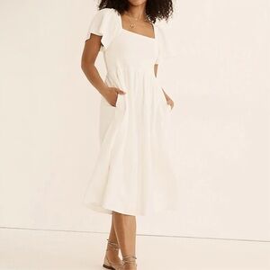 Madewell - Linen-Blend Lucie
Smocked Midi Dress - Ivory/White - M
No tags, NBW
